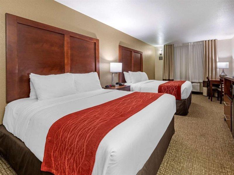 Comfort Inn Fontana Extérieur photo