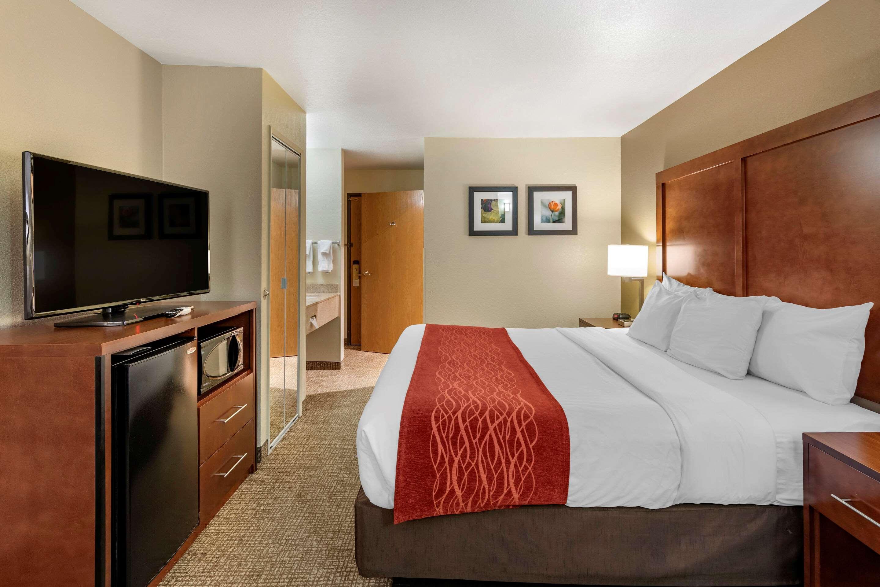 Comfort Inn Fontana Extérieur photo