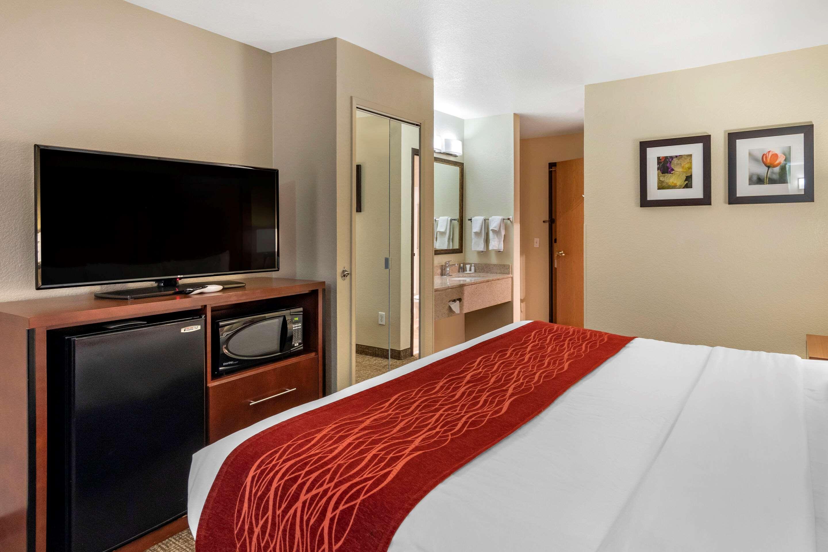Comfort Inn Fontana Extérieur photo