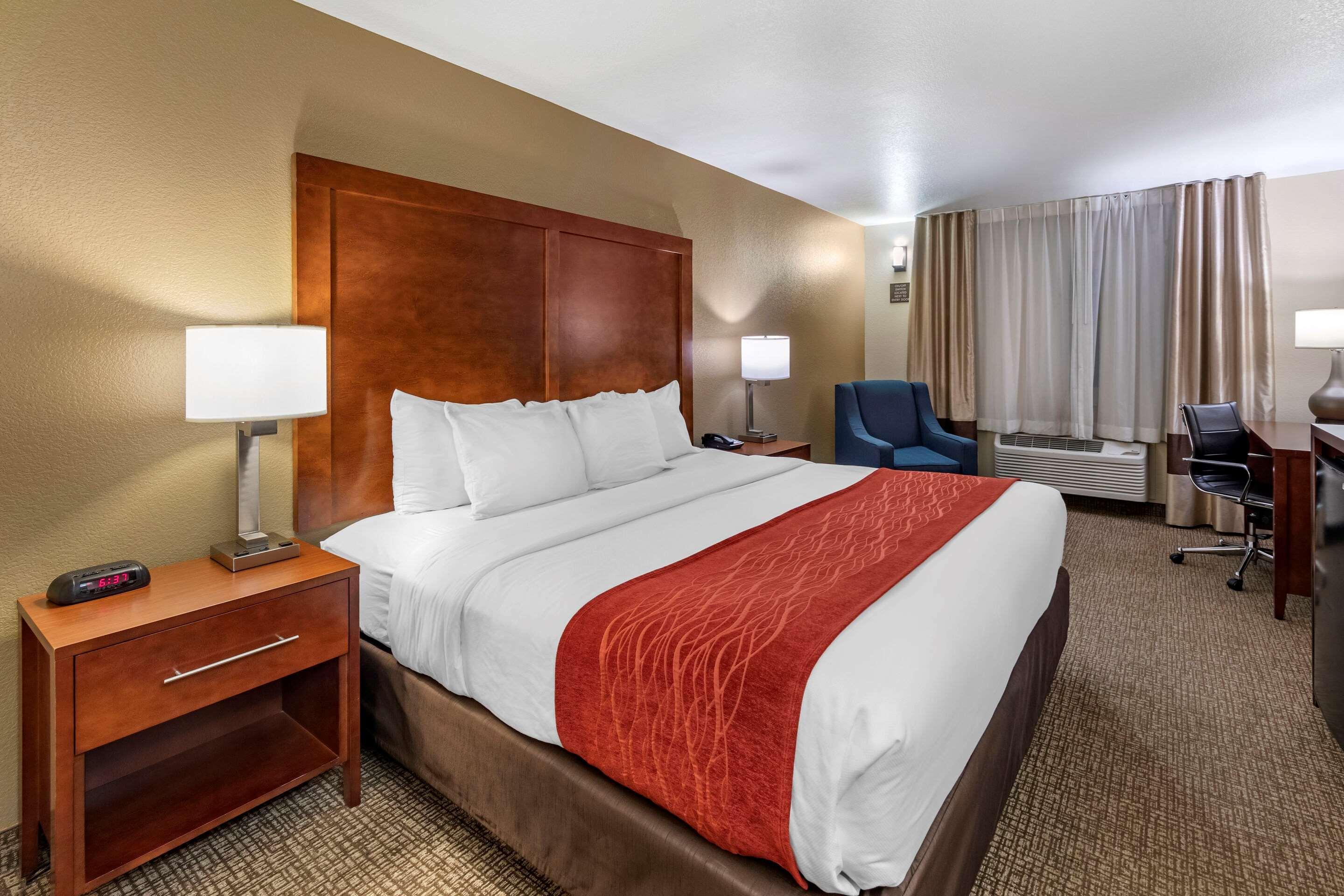 Comfort Inn Fontana Extérieur photo
